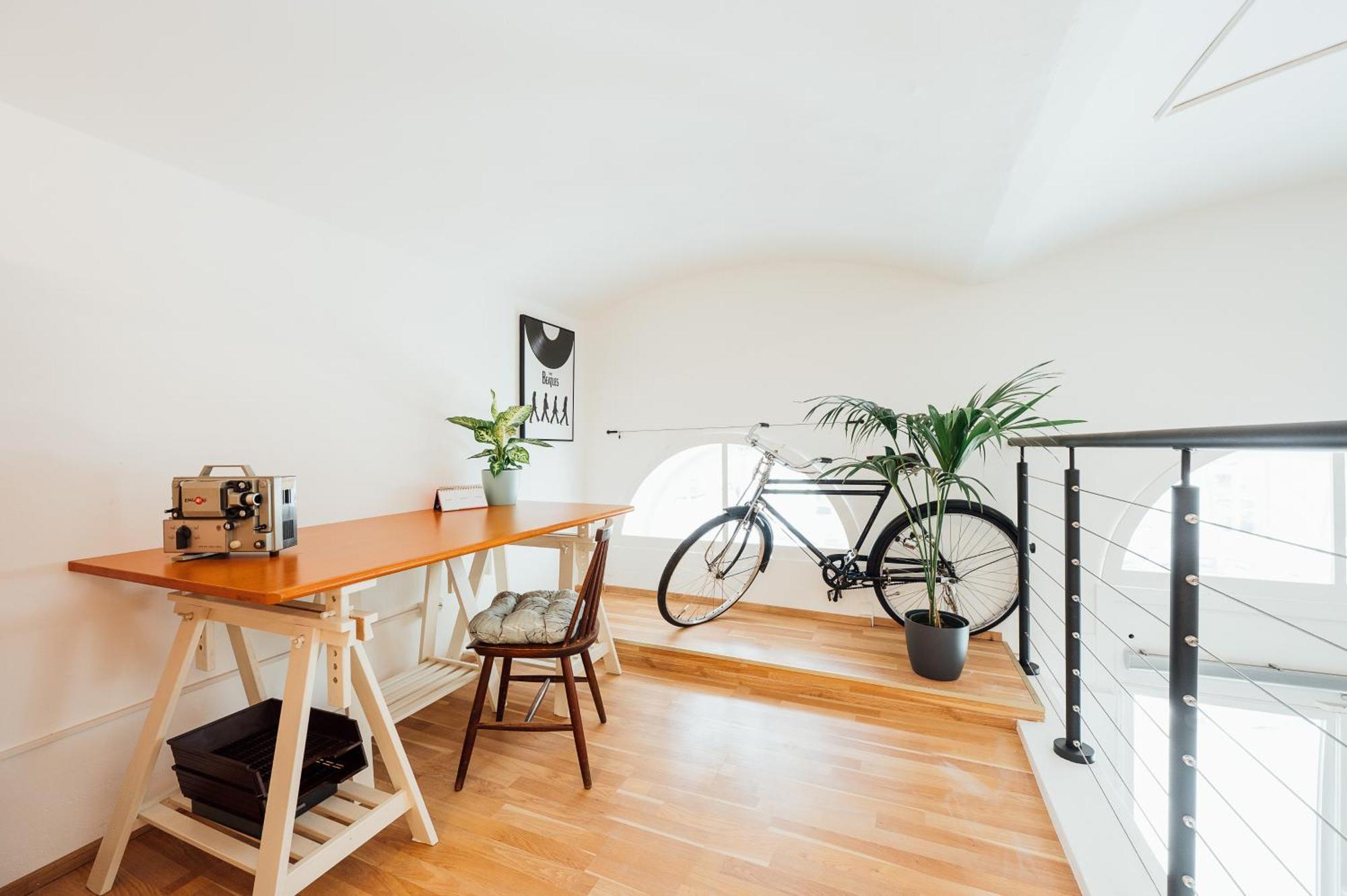 The Garage No.6 Apartment Виена Екстериор снимка